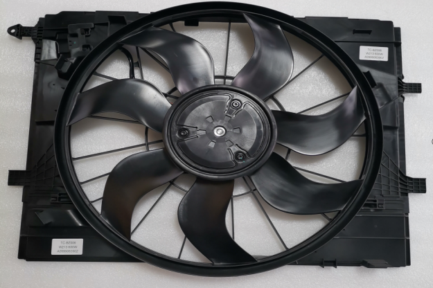 Mercedes-Benz Cooling Fan Assembly W213 850W W213